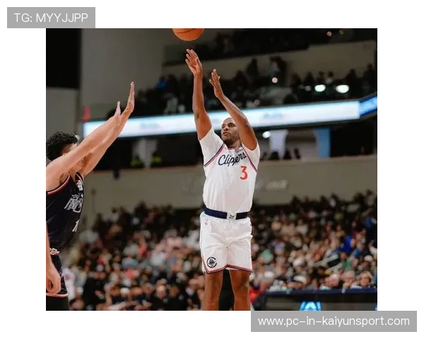 快船队紧咬联盟前列，冲击更高位置，快船队紧咬联盟前列,冲击更高位置的球员