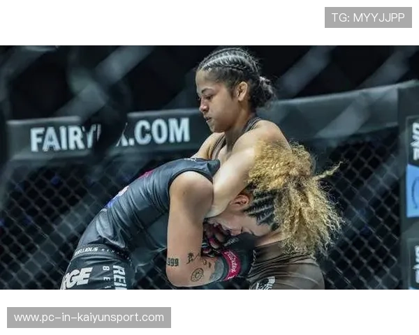 UFC摔跤控制占满整局：地面控场的力量与训练秘籍