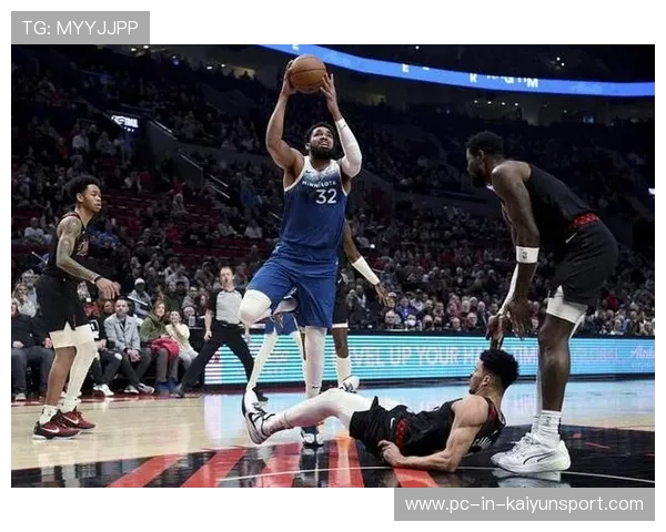 唐斯中路转身后仰命中，森林狼再添两分