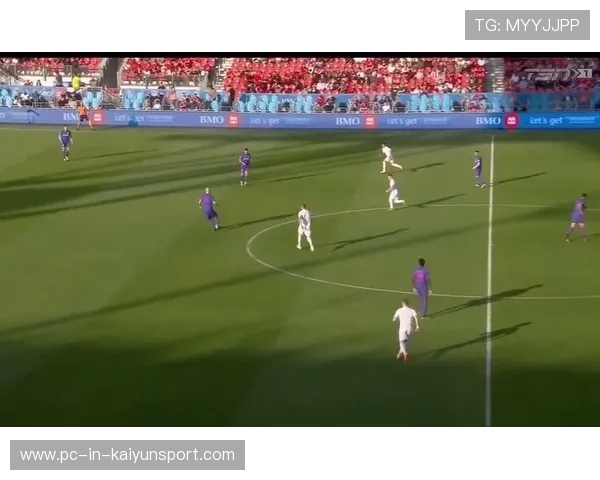 MLS芝加哥外线群体拉开空间,攻势顺势爆发