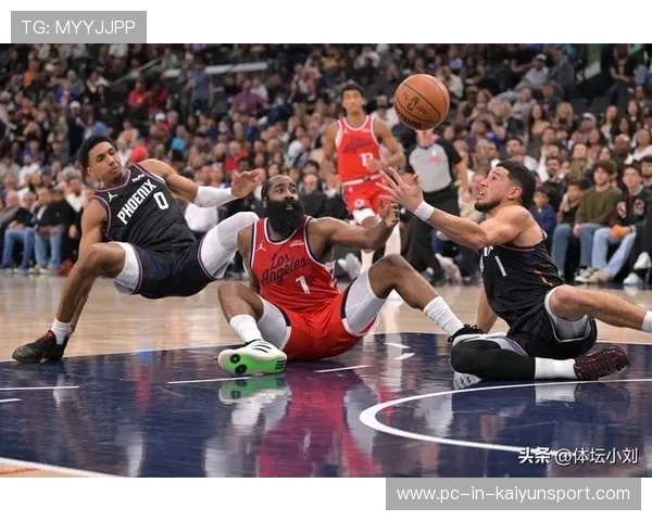 哈登连续击穿防线,快船迅速拉开距离