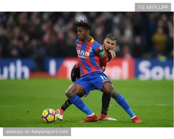 前锋背身拿球转身抽射制造佳话 前锋背身拿球转身抽射制造佳话